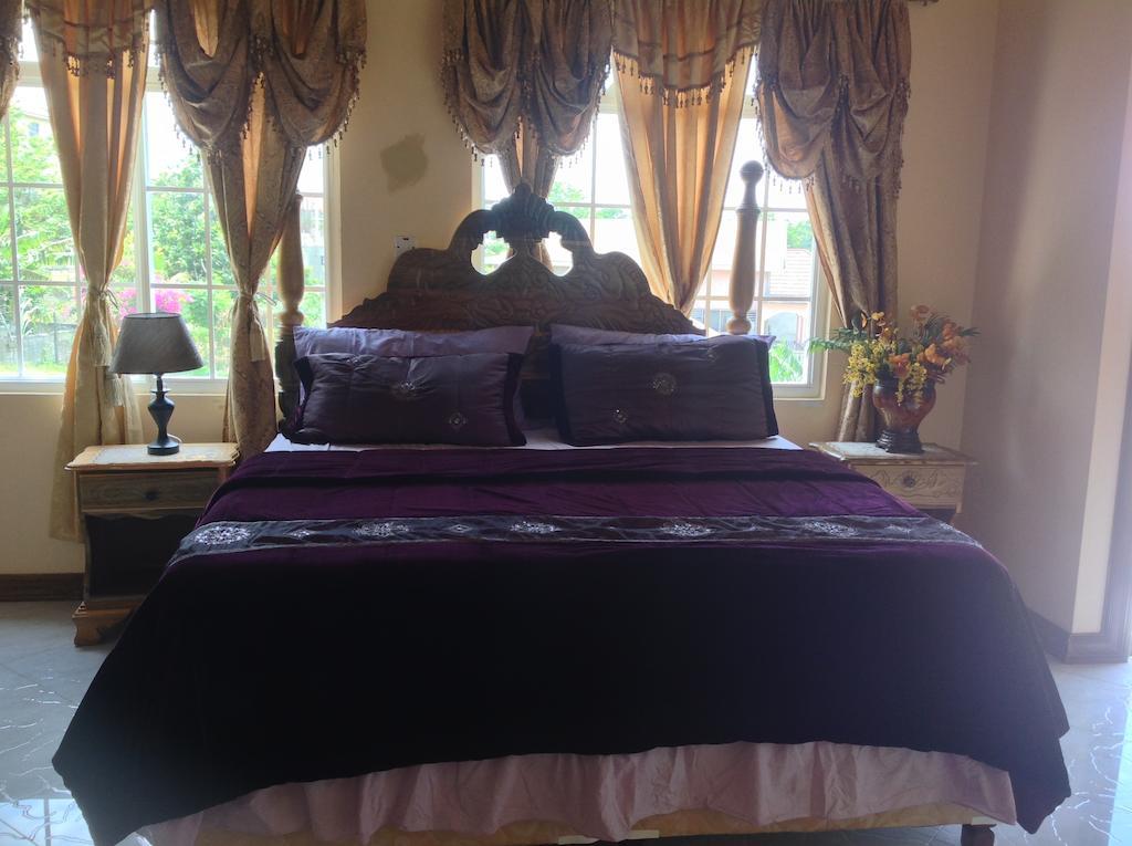 Cazwin Villas Montego Bay Oda fotoğraf