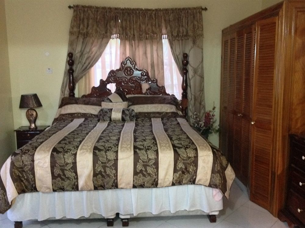 Cazwin Villas Montego Bay Dış mekan fotoğraf